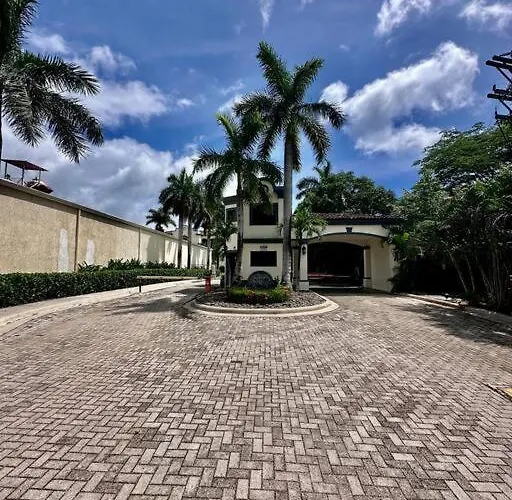 Apartamento Palmas De Tamarindo Resort, 304e