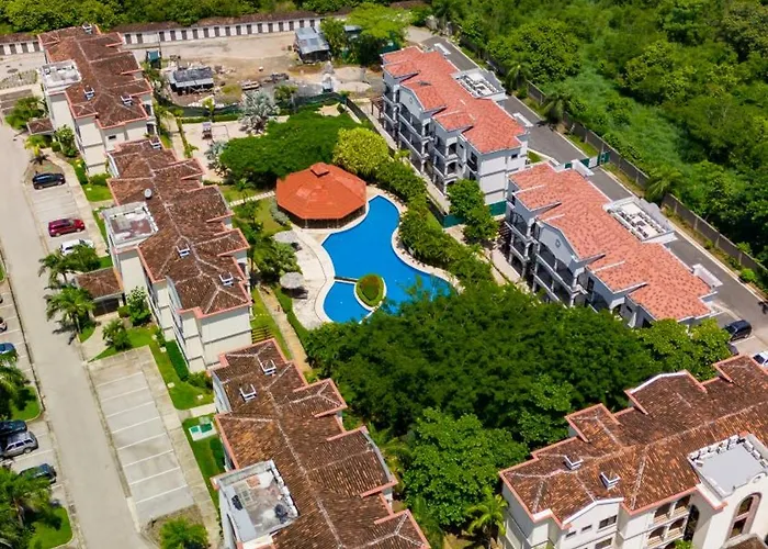 Palmas De Tamarindo Resort, 304e Apartamento