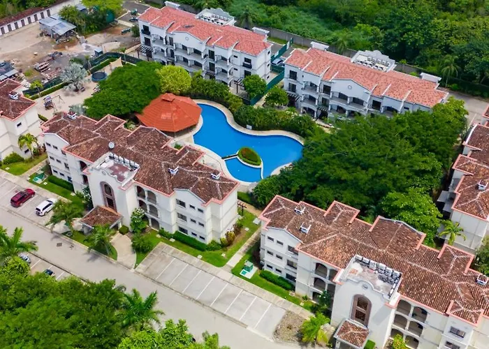 Palmas De Tamarindo Resort, 304e