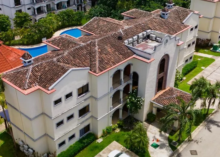 Palmas De Tamarindo Resort, 304e Apartamento